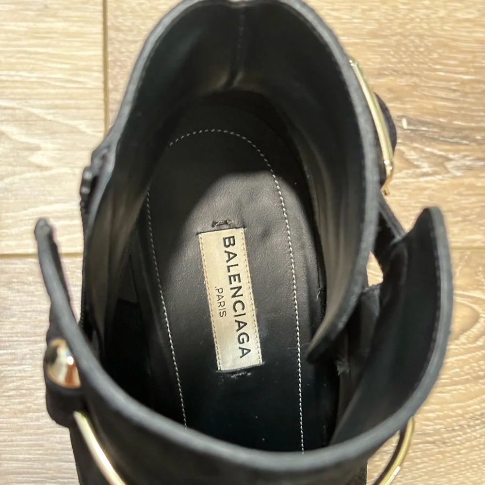 Balenciaga questions leave